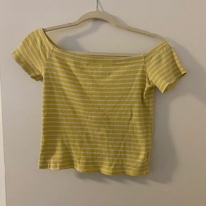 divided off the shoulder crop top